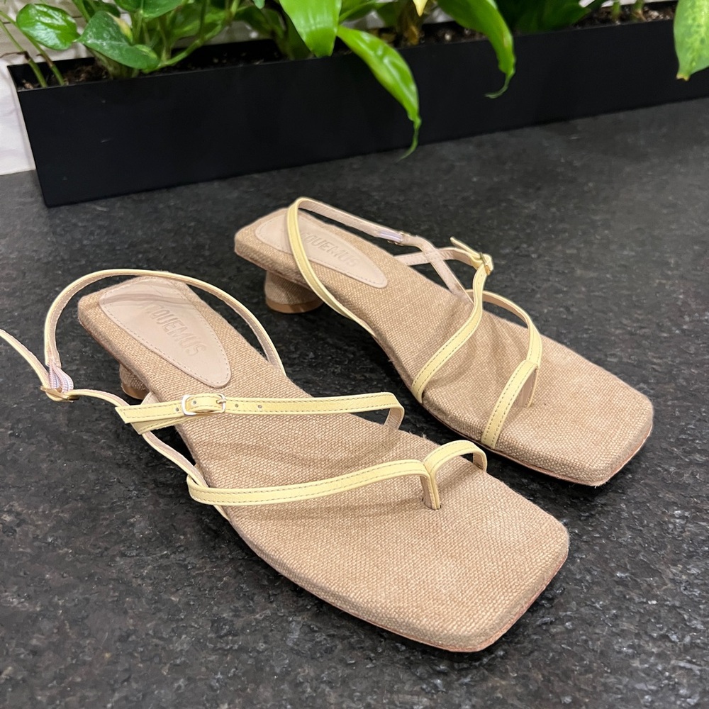 Jacquemus Les Sandales Basgia Leather Sandal Size 37